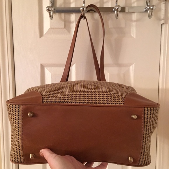 🚫SOLD🚫GHURKA Houndstooth Leather Trim Tote - Picture 3 of 4