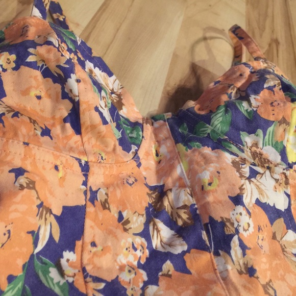 Structured floral peplum tank - Picture 2 of 4