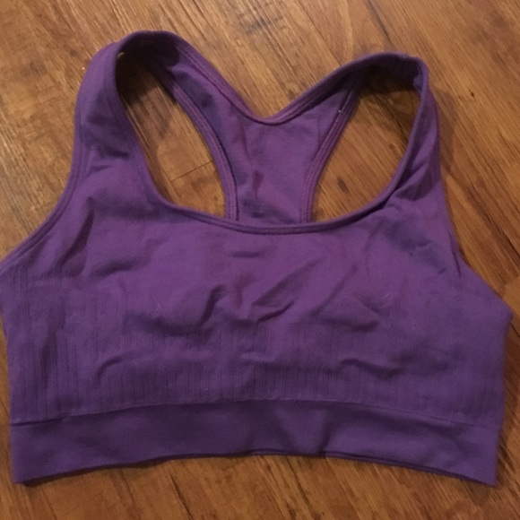 Sports bra