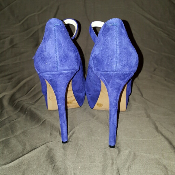 Jessica Simpson Purple Pumps - Picture 2 of 4