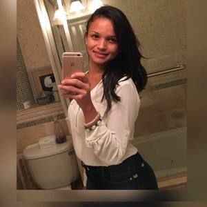 Meet your Posher, Rayane rocha