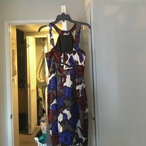 Trina Turk Dresses - Trina Turk floral dress Trina Turk Dresses - Trina Turk floral dress