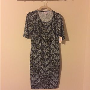 Lularoe Julia