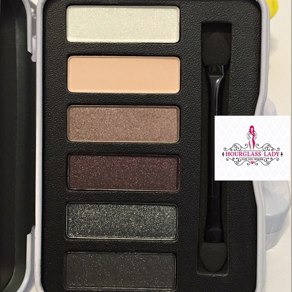 Smokey Eye Shadow Palette Tin - Picture 3 of 3