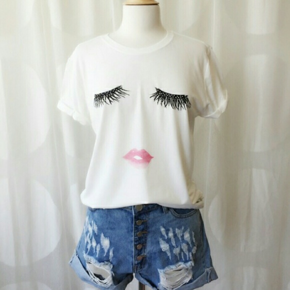 April Spirit Tops - White Oversized Rolled Sleeve Boyfriend Graphic T