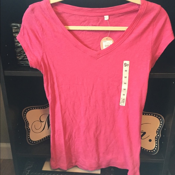 Pink shirt sleeve shirt