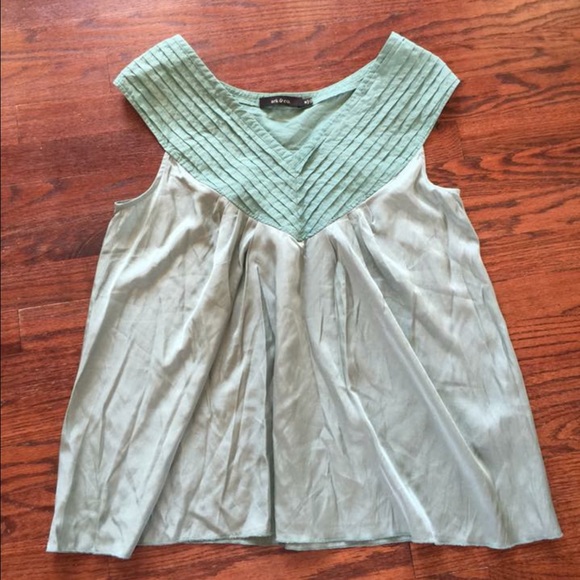 Ark and Co. Sleeveless Tunic Suze Medium EUC