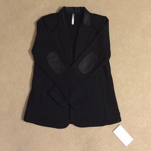 NWT Fabletics jacket size large