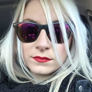 Meet your Posher, Leah