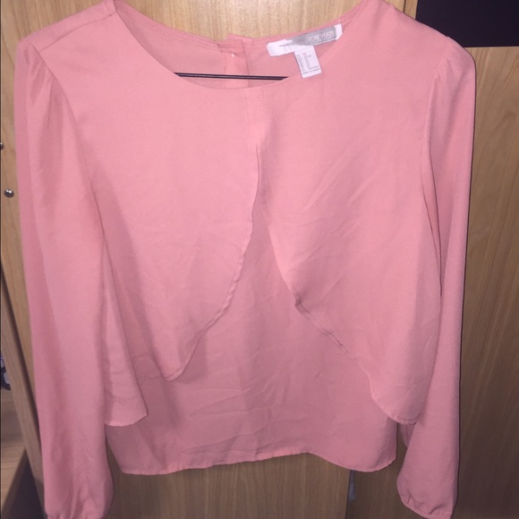 Forever 21 ruffle/layered top - Picture 1 of 3
