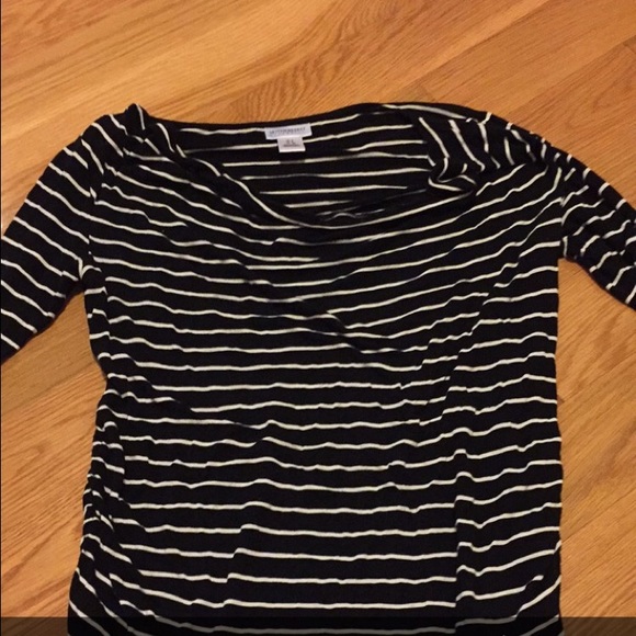 3/4 sleeve maternity top