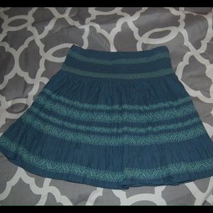 Cute summery skirt. Teal and Aqua. Size sm/med