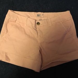 Light pink American Eagle shorts