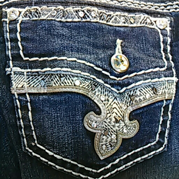 Rock Revivals - Picture 3 of 3