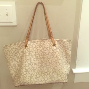 ‼️Calvin Klein purse!