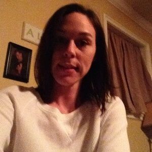 Meet your Posher, Stefanie