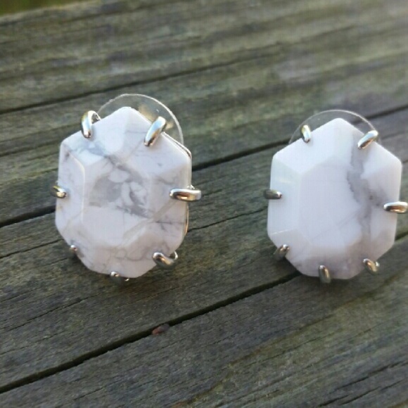 Kendra Scott White Howlite Morgan