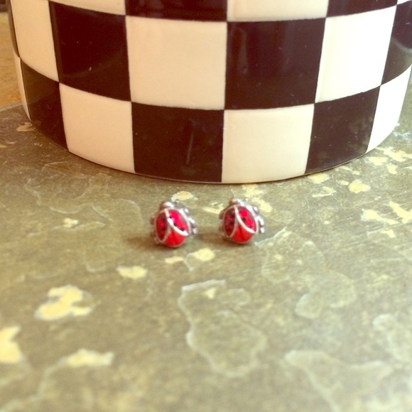 Brighton ladybug earrings❤️🐞