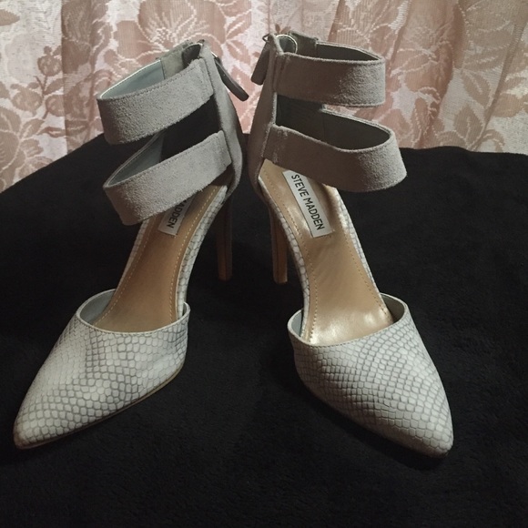 Steve Madden Shoes - Heels