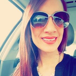 Meet your Posher, Megan