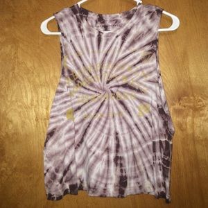 Feather Hearts tank top.