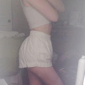 High-Waisted White Crepe Shorts