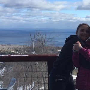 Meet your Posher, Annika