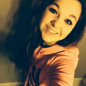 Meet your Posher, Katelyn