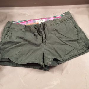 Green old navy shorts
