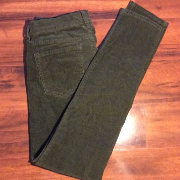 🎉Old navy forest green corduroy pants🎉