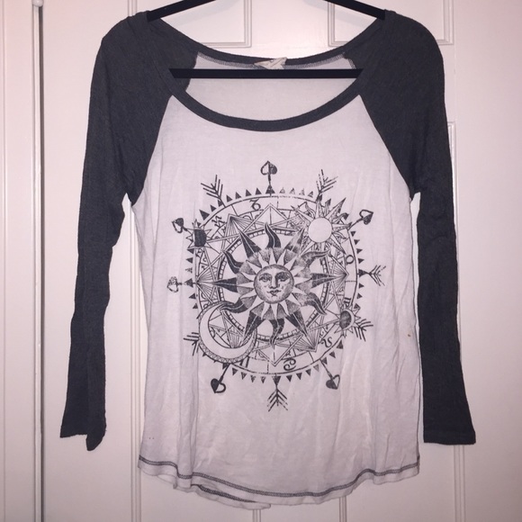 LA Hearts Graphic Baseball Tee - Picture 1 of 1