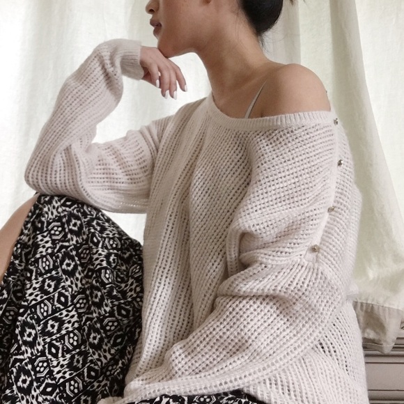 Gap Lightweight Sweater