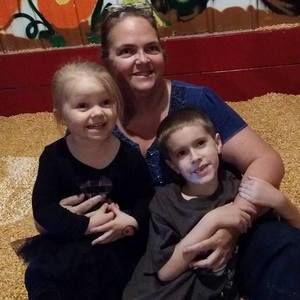 Meet your Posher, Pamela