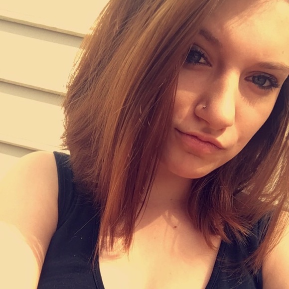 Meet your Posher, Belle - Picture 1 of 1