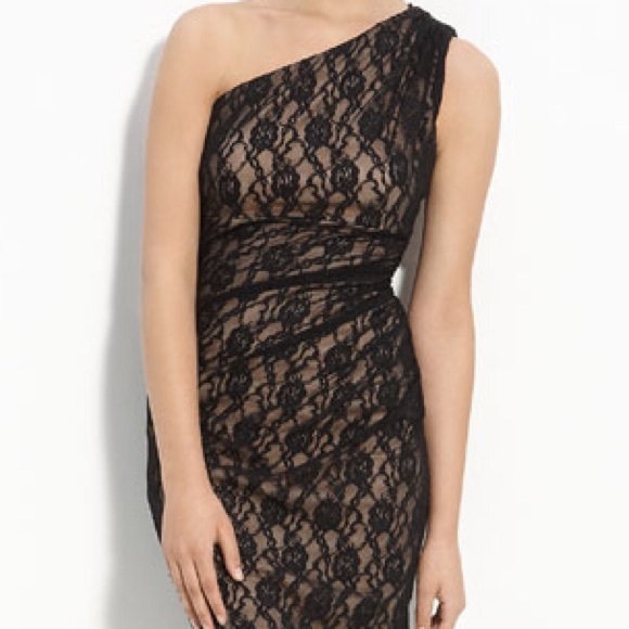 Maggy London black lace dress