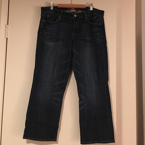 Lucky Brand dark wash Sweet'n Crop jeans