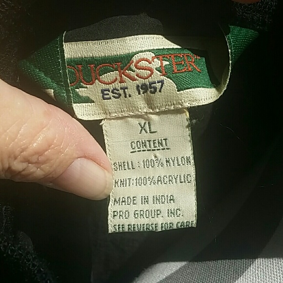 Pullover - Picture 3 of 3