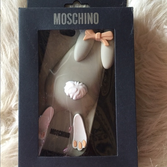 Moschino bunny case for IPhone 6