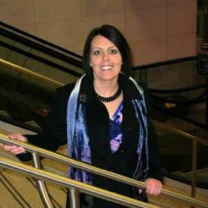 Meet your Posher, Kindra