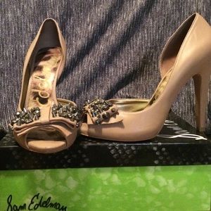 Sam Edelman Lorna Spiked Bow Pump 9