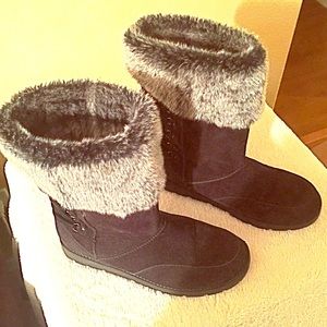 Black Boot with Faux Fur Topper