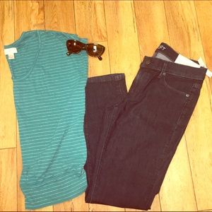 Sleeveless LOFT shirt