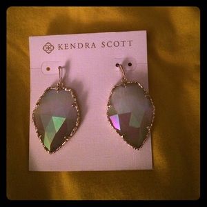 Kendra Scott Corley drop earrings