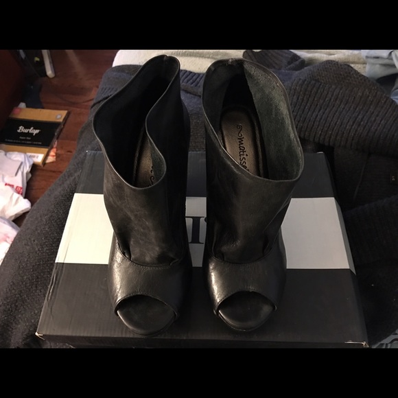 Matisse open toe booties new
