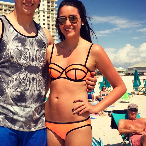 Triangl swim suit - Picture 2 of 4