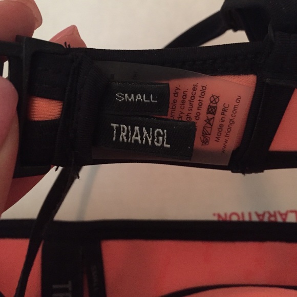 Triangl swim suit - Picture 4 of 4