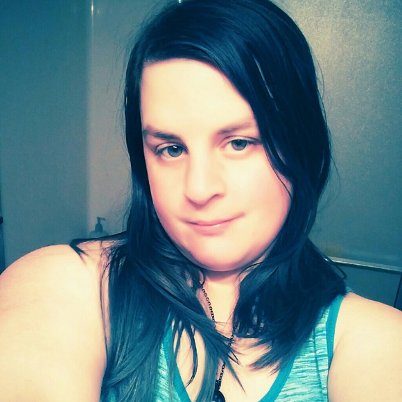 Meet your Posher, Brittany - Picture 1 of 1