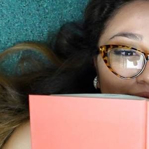 Meet your Posher, Carina