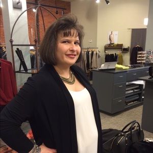 Meet your Posher, Lori