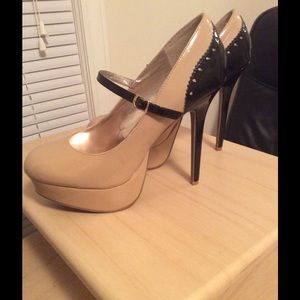 Charlotte Russe Black and Nude Pumps